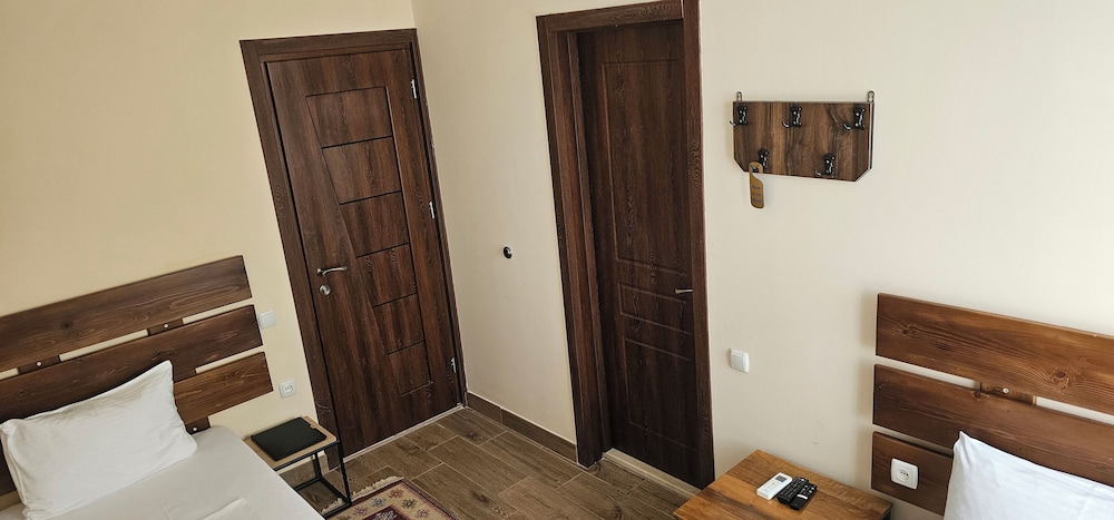Deluxe Twin Room photo 2
