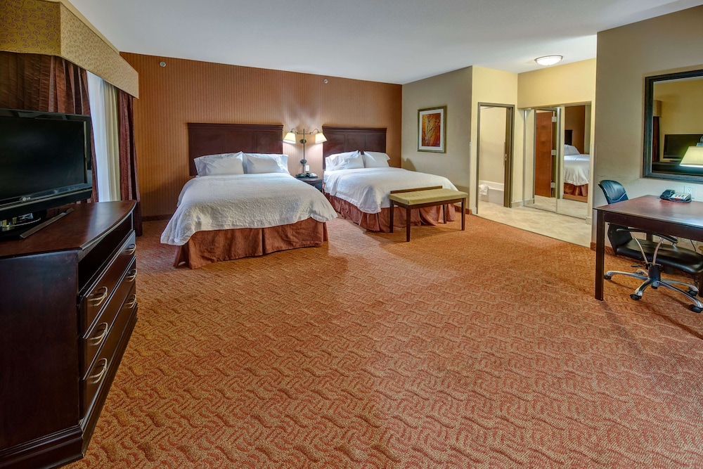 Suite, 2 Queen Beds, Non Smoking - Photo 1