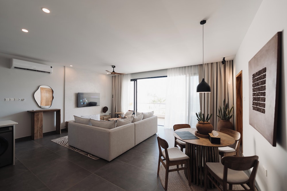 Apartment, 2 Bedrooms, Balcony, Ocean View