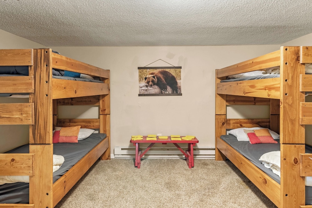 Apartment (4 Bedrooms) photo 2