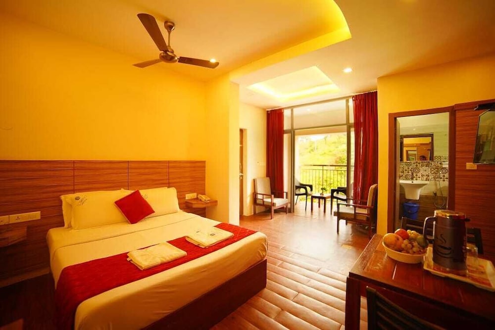 Deluxe Room - Photo 2