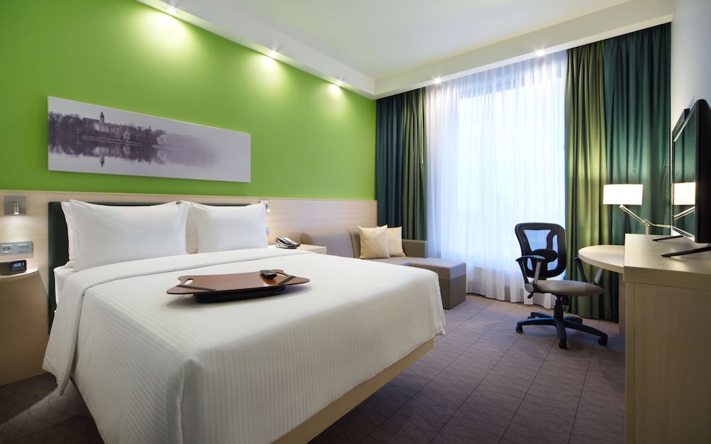 Family Room, 1 King Bed (Connecting Rooms)