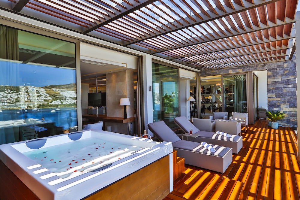 Presidential Suite