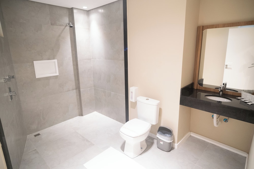 Premium Triple Room photo 3
