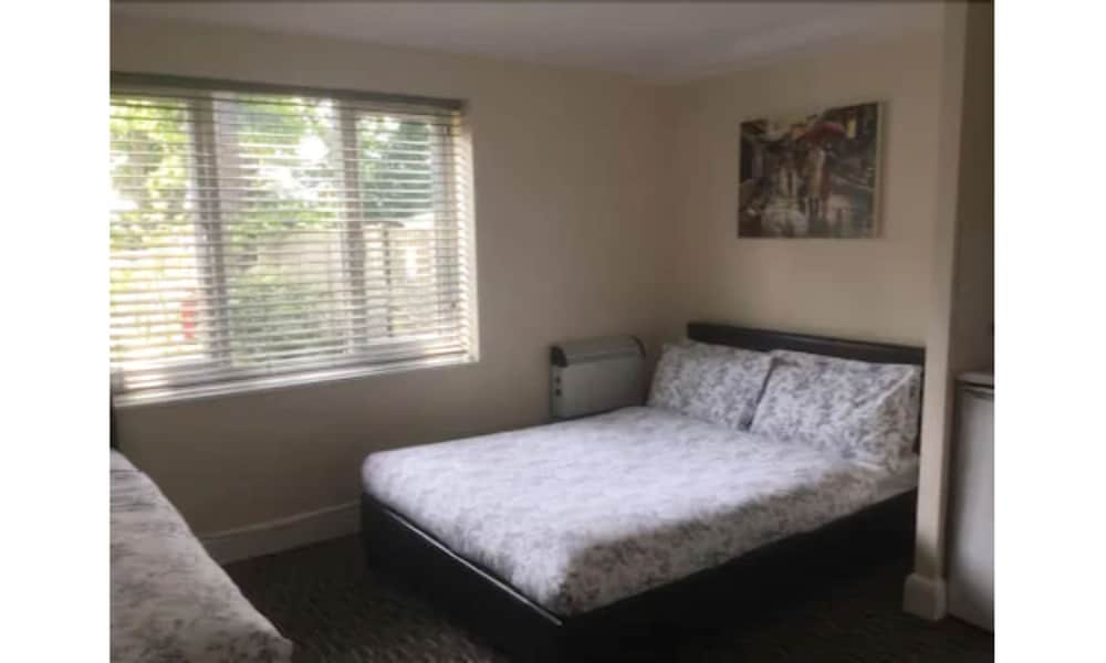 Family Room photo 1