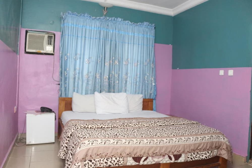 Classic Room - Photo 1