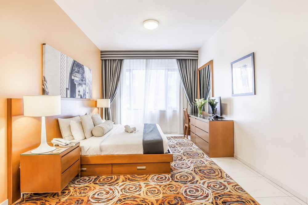 Three Bedroom Deluxe - Golden Sands 10 photo 2