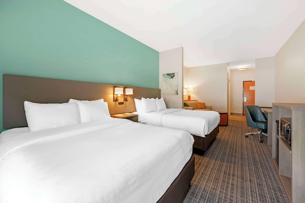 Suite, Non Smoking - Photo 3