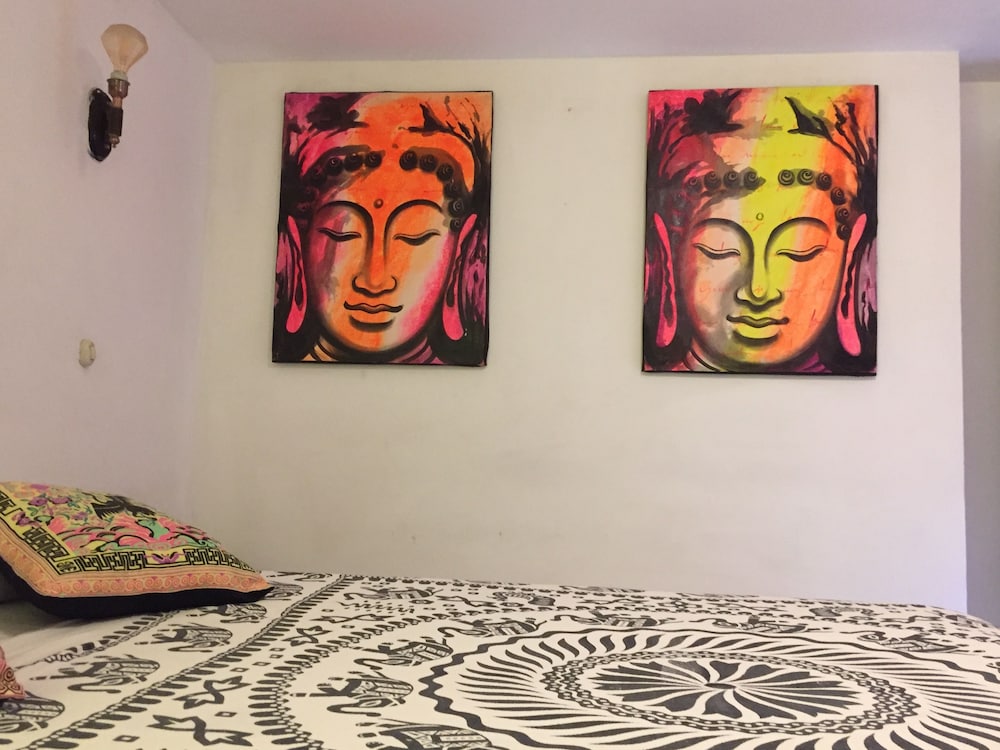 Standard Room, 1 Queen Bed, Non Smoking, Courtyard View (Double or Single Room) photo 3