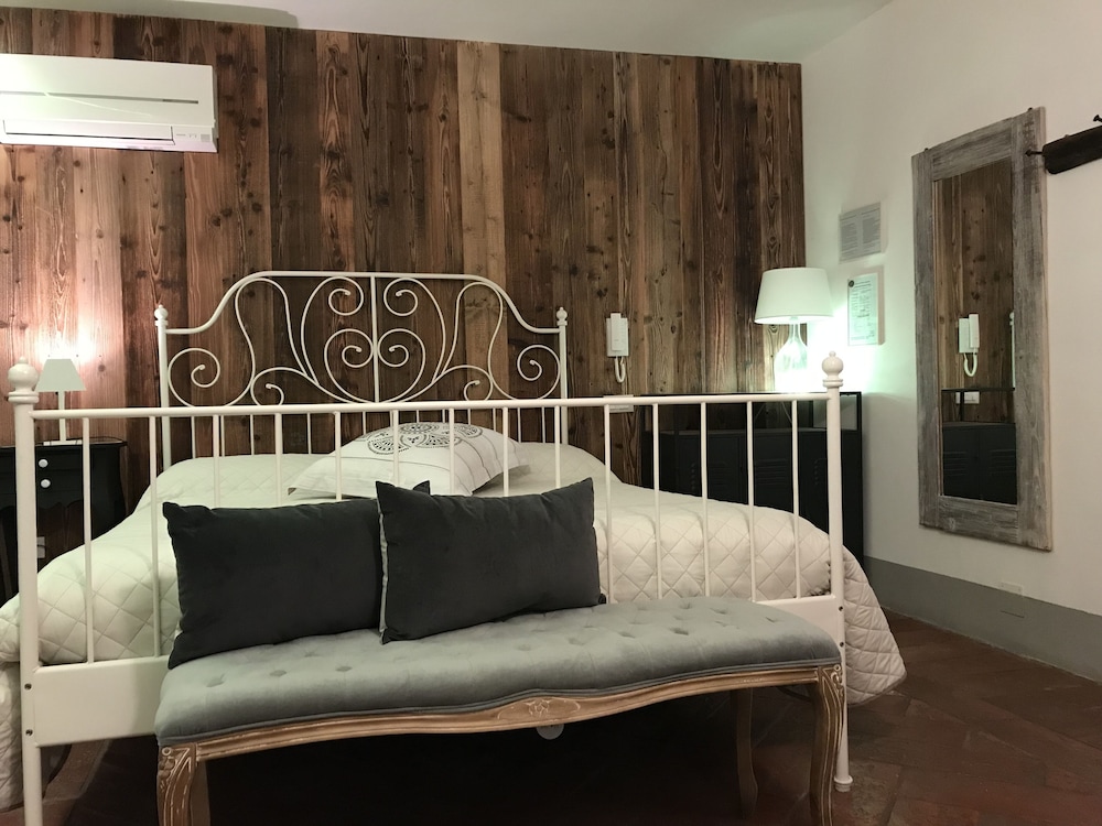Standard Twin Room, Ensuite, Courtyard View (Camera Margherita) photo 1