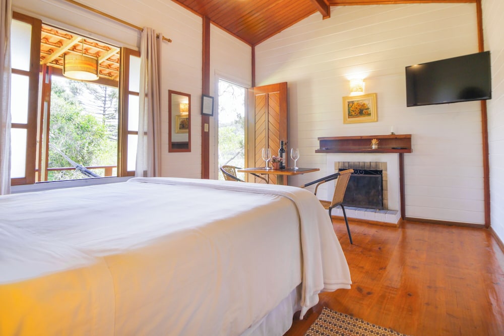 Luxury Chalet, Hot Tub