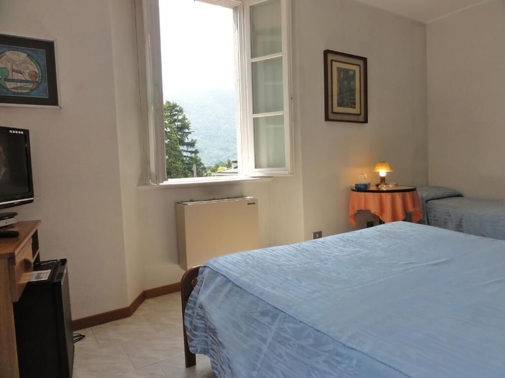 Basic Triple Room, Mountain View photo 2