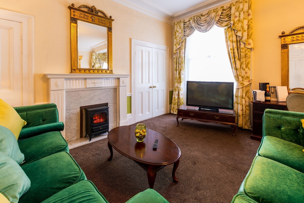 Penthouse Suite photo 1