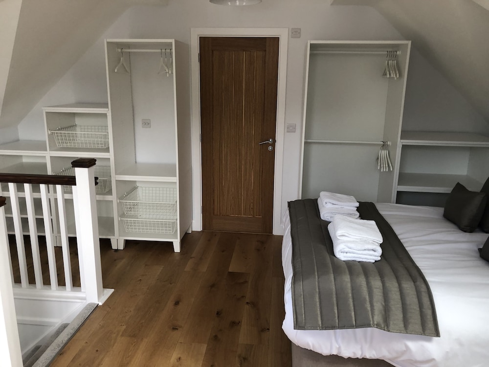Apartment, Accessible, Ensuite (Double Storey Two bedroom) - Photo 8