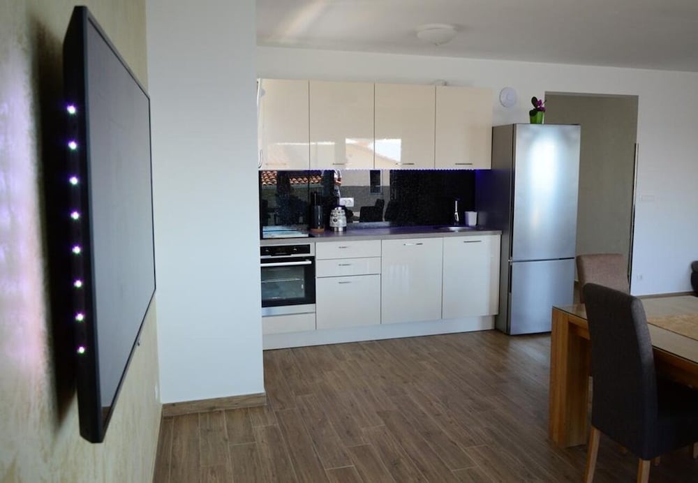 Apartment (Marinela - with pool - A2(4+2)) photo 2