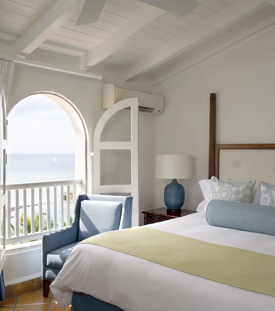 Premium Villa, Multiple Beds, Private Pool, Ocean View (Hilltop Three Bedroom Villa With Pool) photo 3