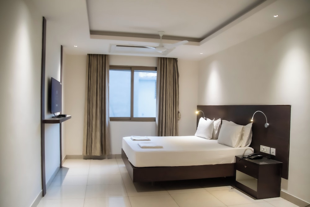Junior Room