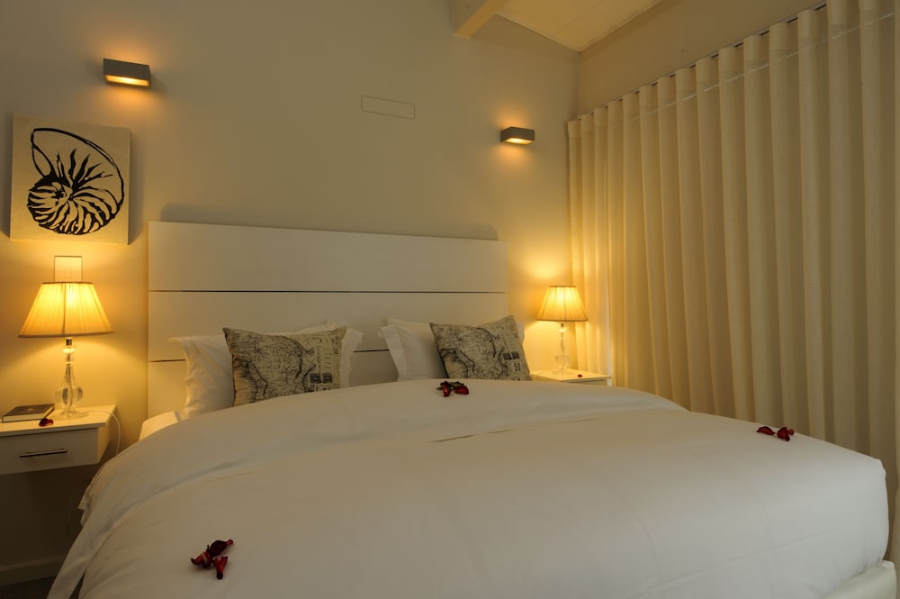 Three Bedroom Luxury Apartment