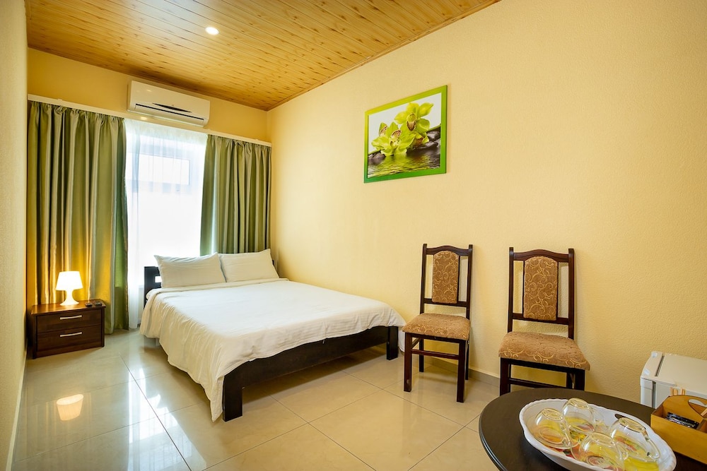 Family Triple Room, 2 Bedrooms