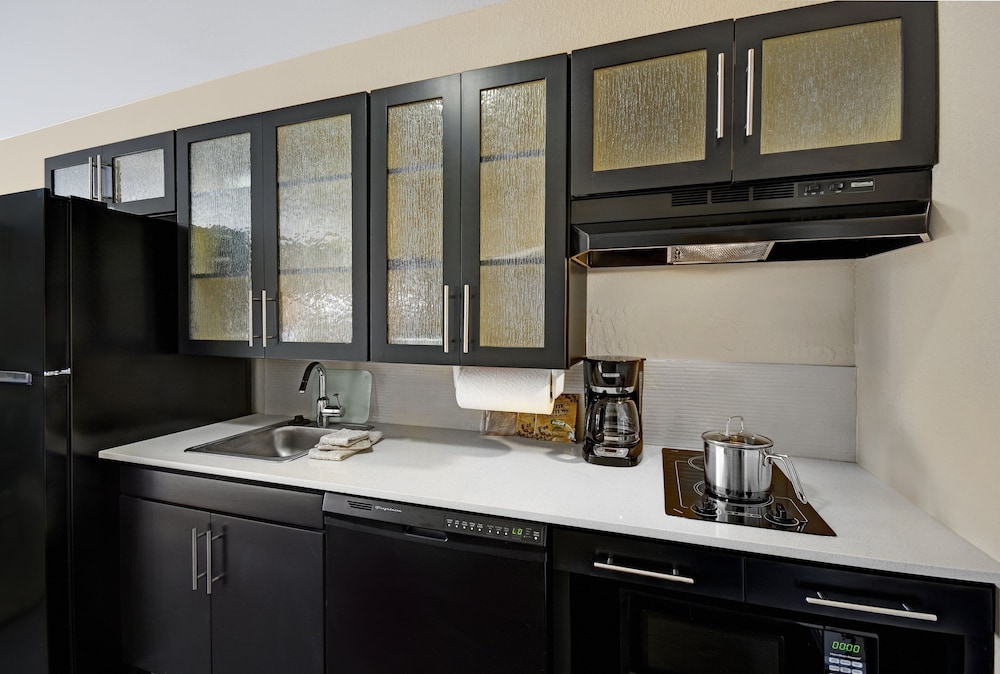 Studio Suite, 2 Double Beds (Full Kitchen) - Photo 4