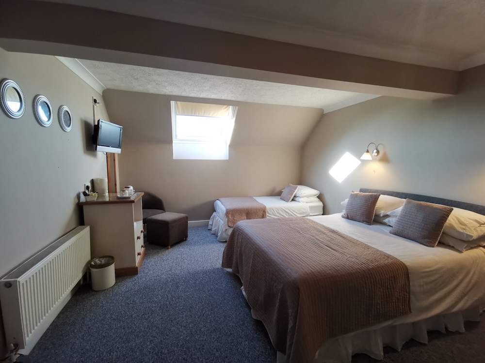 Triple Room, Accessible, Ensuite