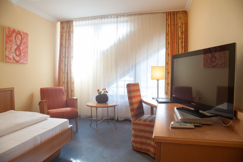 Single Room photo 2