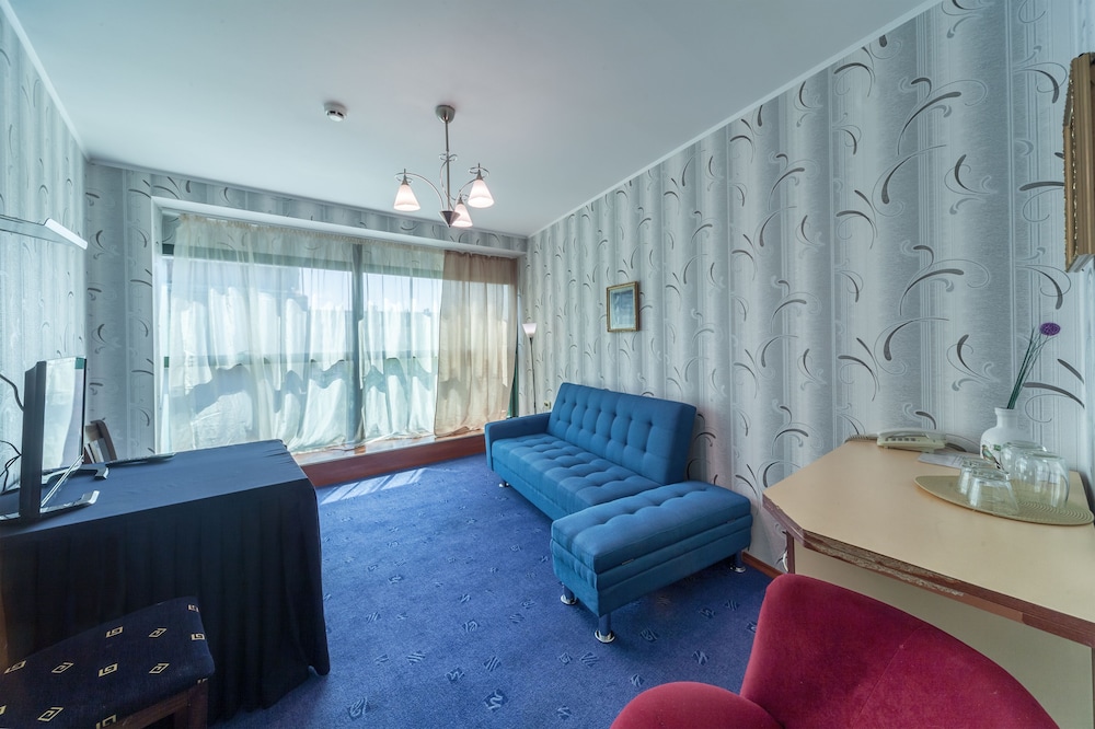 Deluxe Apartment, 1 Bedroom, City View photo 3