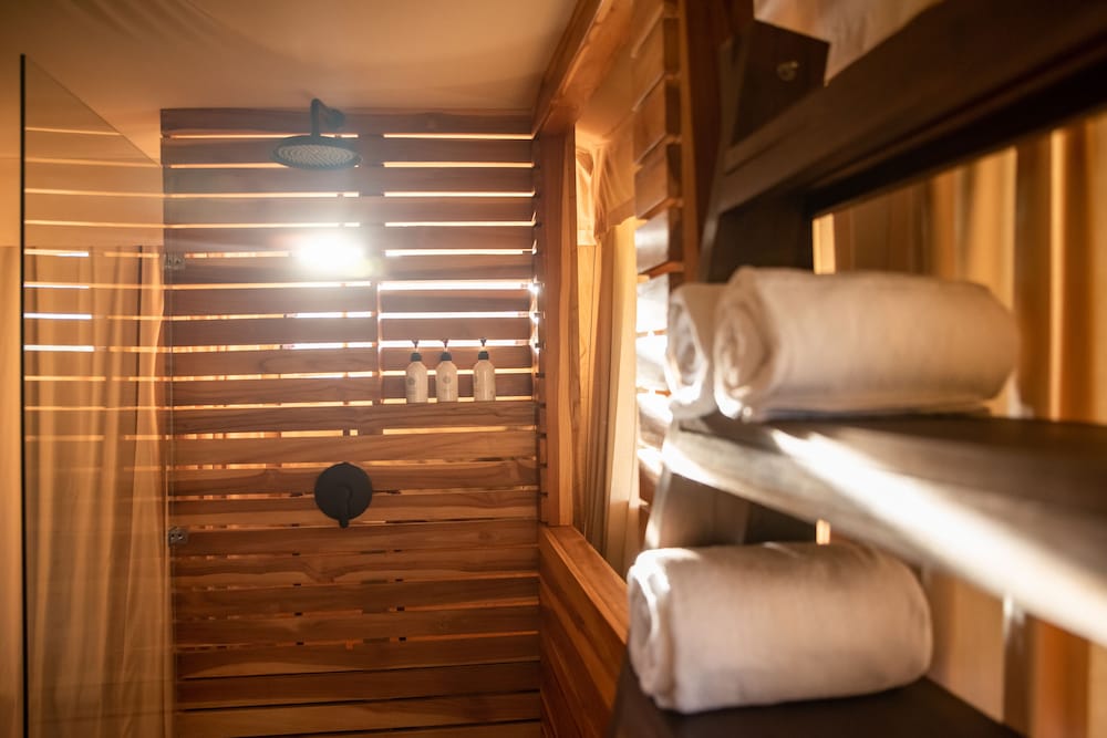 Luxury Tent (Double Suite) photo 3