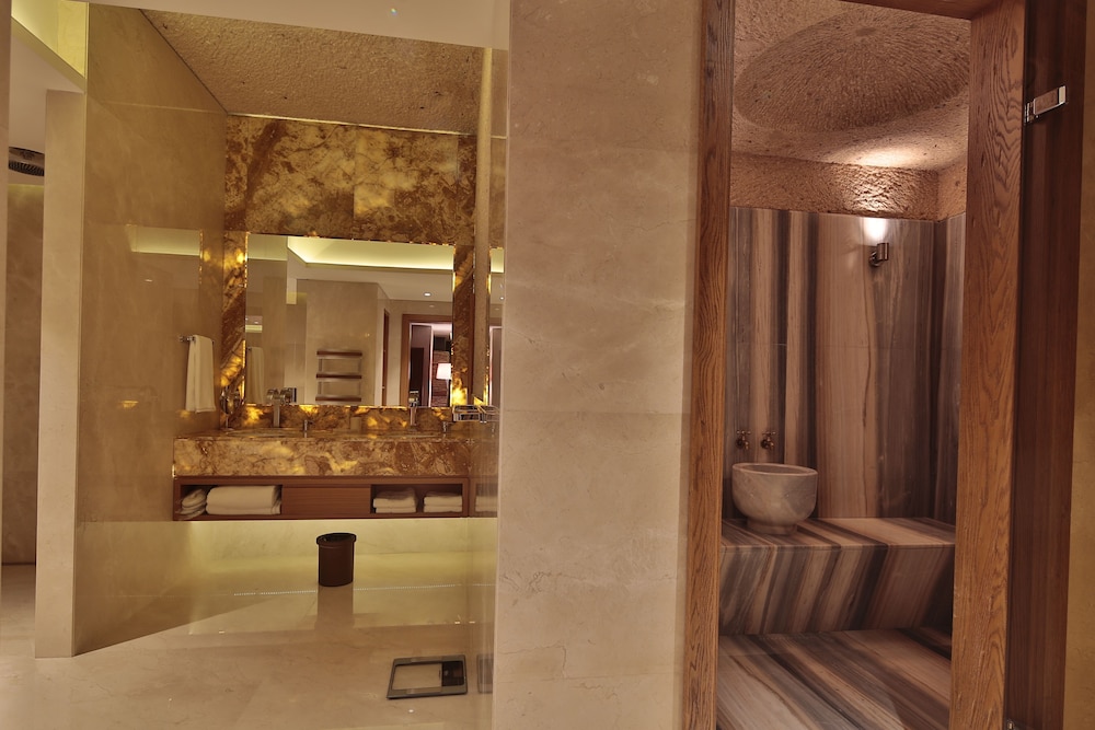 King Cave Suit with Spa Bath ( Aruru ) thumbnail 5