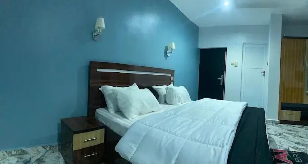 Deluxe Room, Balcony, City View