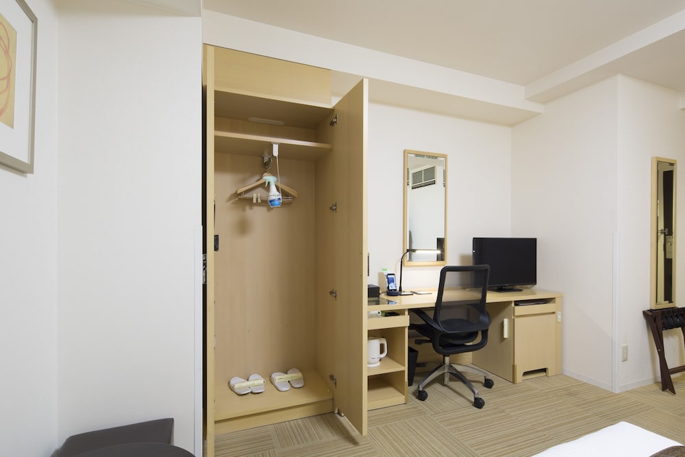 Deluxe Twin Room, Non Smoking photo 3