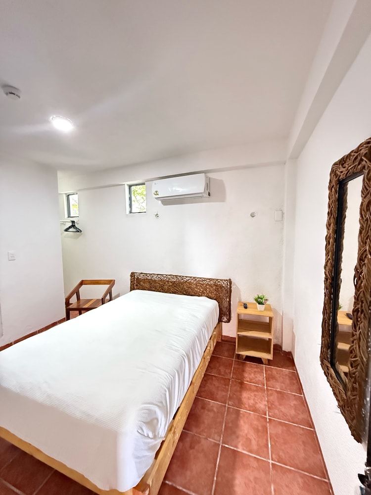 Basic Room photo 1