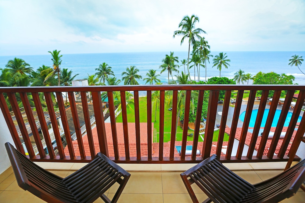 Deluxe Room, Sea View - Photo 9