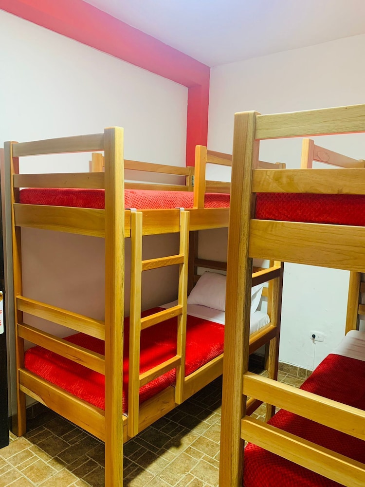 Family Room, Multiple Beds photo 2