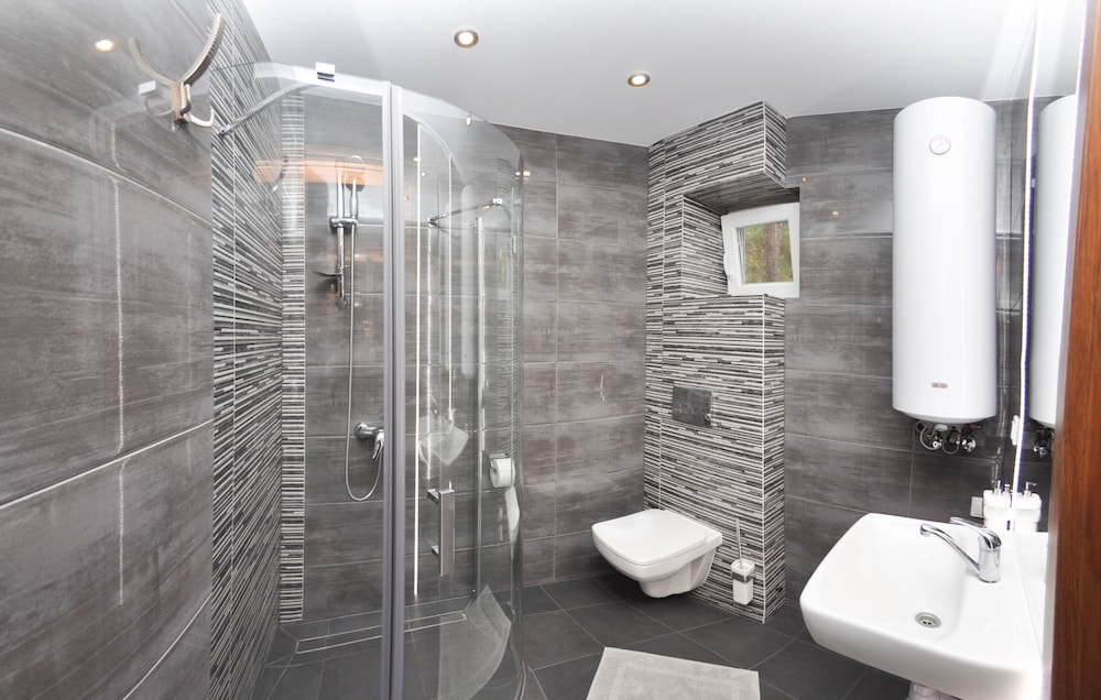 Premium Studio Suite photo 3