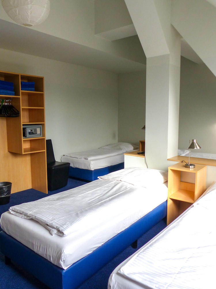 Quintuple Room photo 1