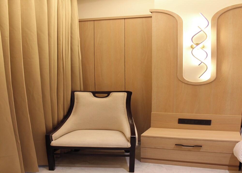 Deluxe Twin Room photo 2