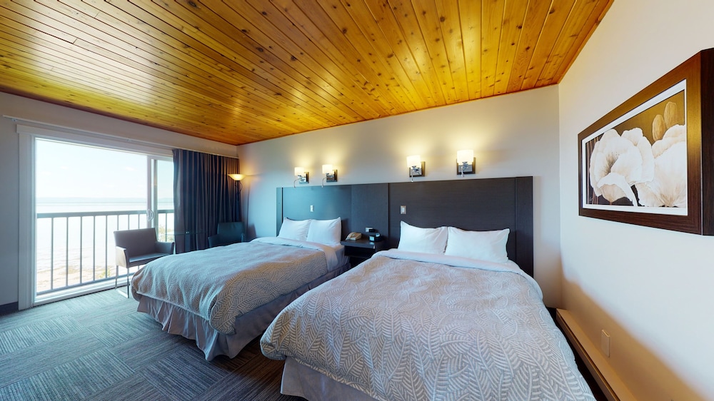 Panoramic Room, 2 Queen Beds, Balcony