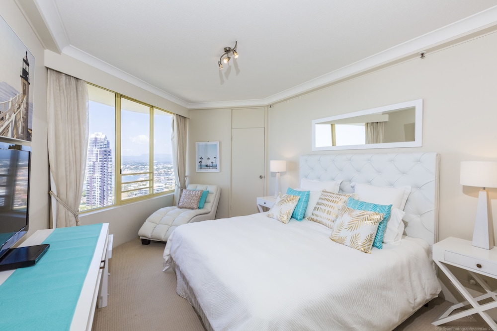 Luxury Penthouse photo 3