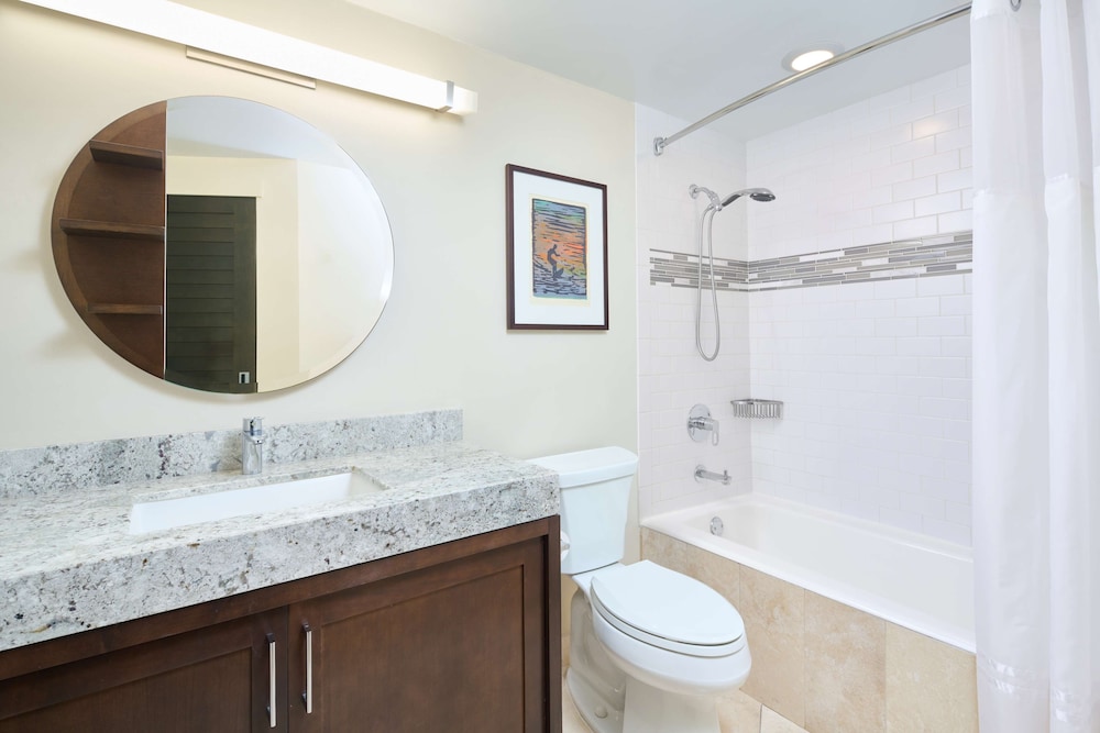 Luxury 1 Bedroom Suite City View - Photo 8