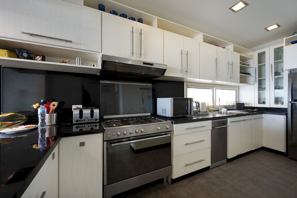 Apartment photo 3