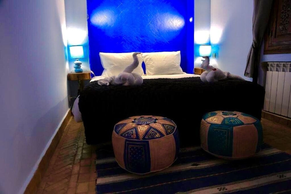 Deluxe Double Room - Photo 8