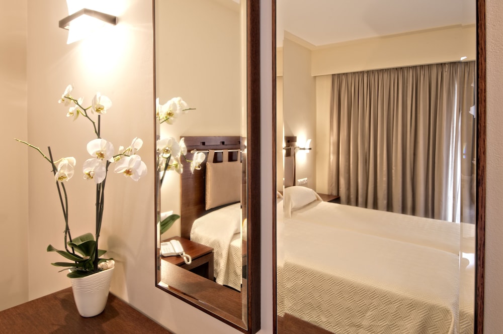 Premier Superior Room 1st floor photo 3