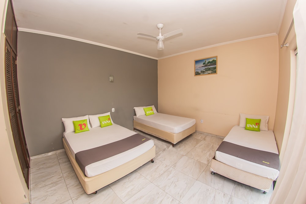 Quadruple Room - Photo 1