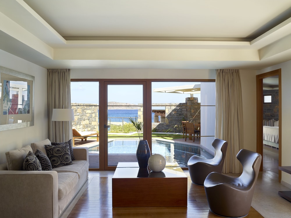 "Gramvousa" Two Double & Two Single Bedroom with Private Pool 200 m2 photo 2