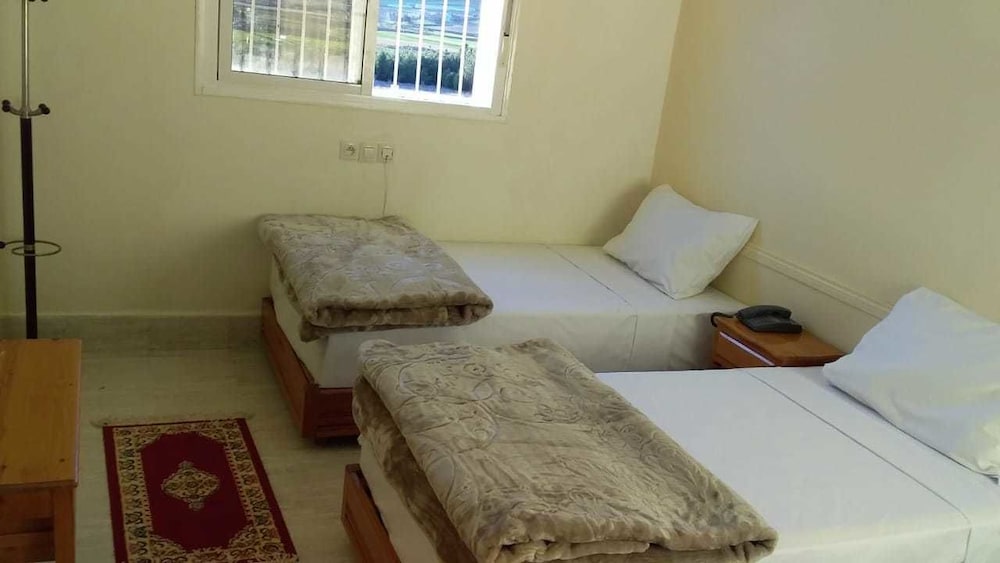 Twin Room, Shared Bathroom