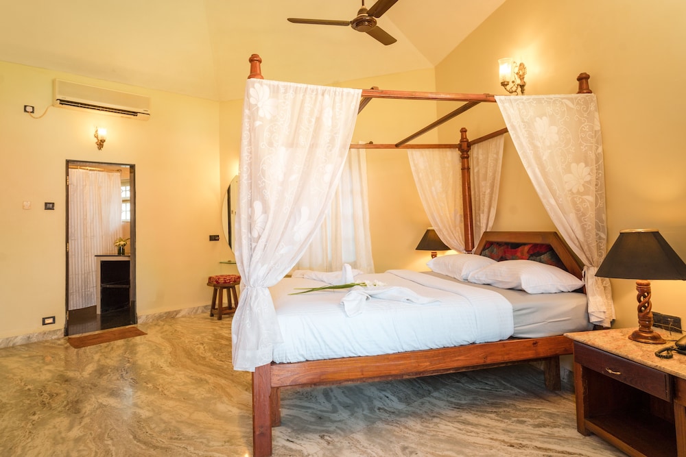 Deluxe Cottage - Photo 1