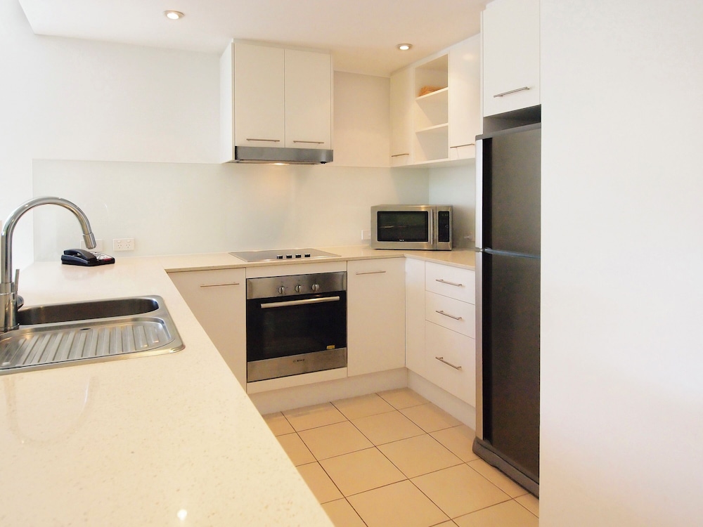 Apartment, 2 Bedrooms - Photo 5