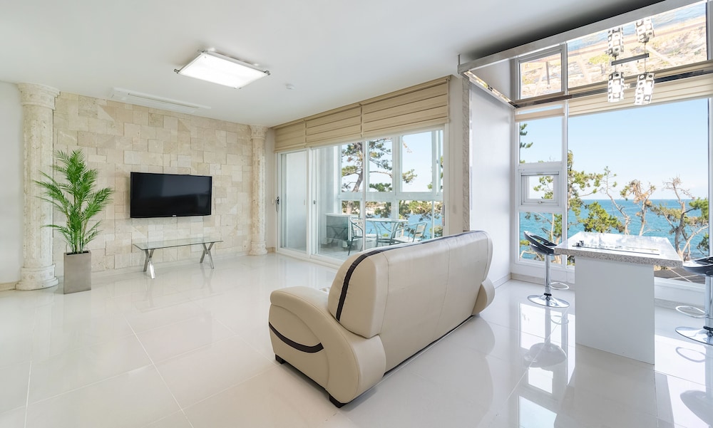 Ocean View A2