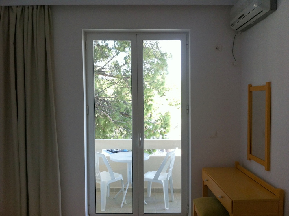 Economy Apartment, 2 Bedrooms (3 Persons) - Photo 7
